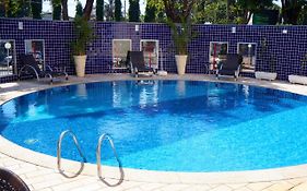 Hotel Golden Park By Nacional Inn  4*