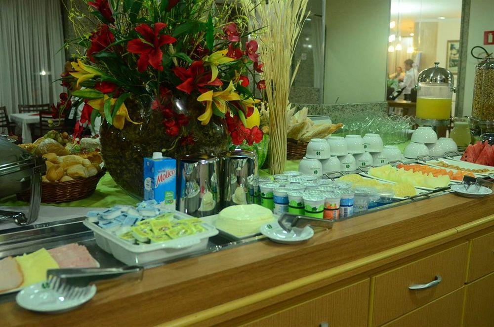 Hotel Golden Park Uberaba By Nacional Inn Exterior foto