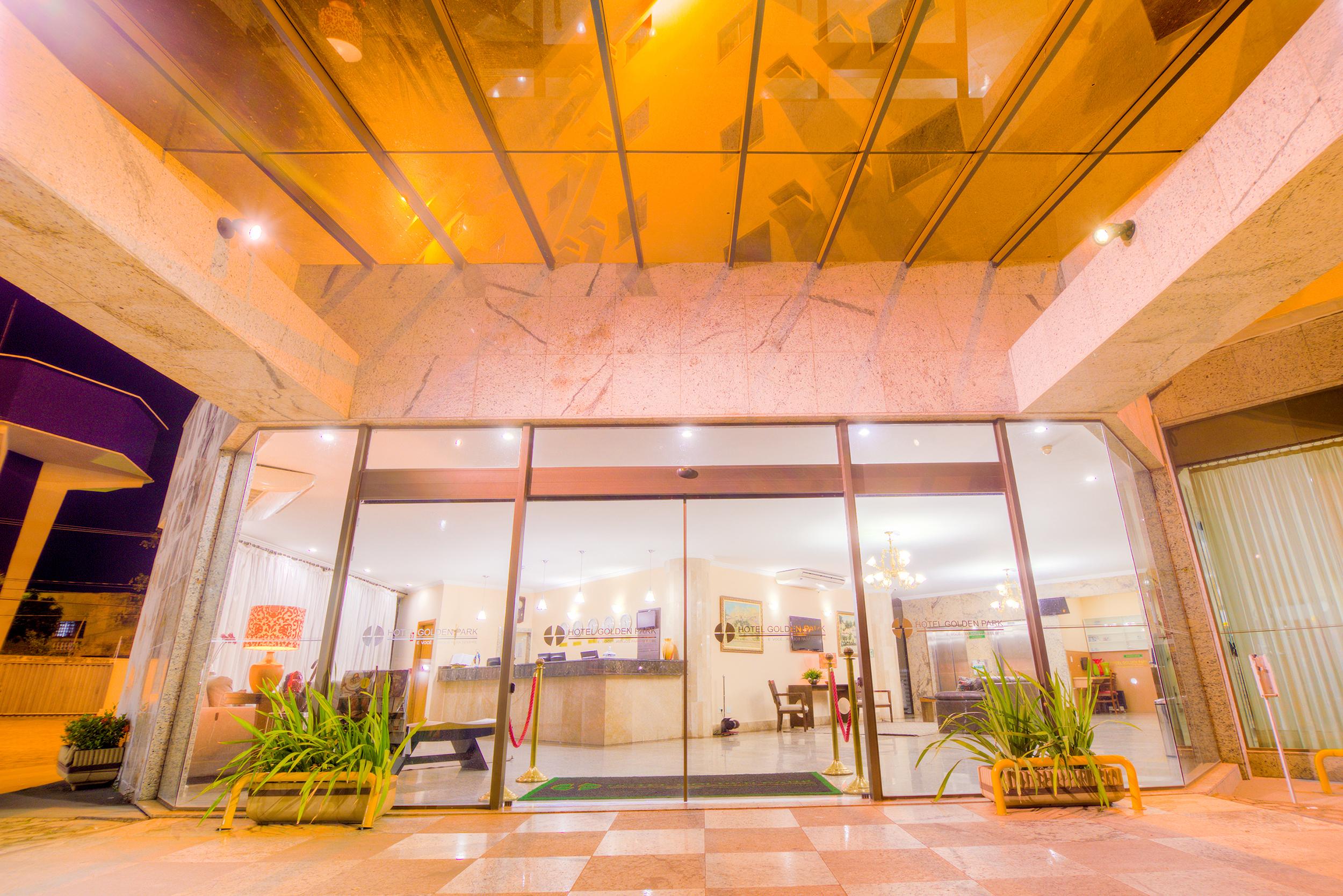 Hotel Golden Park Uberaba By Nacional Inn Exterior foto
