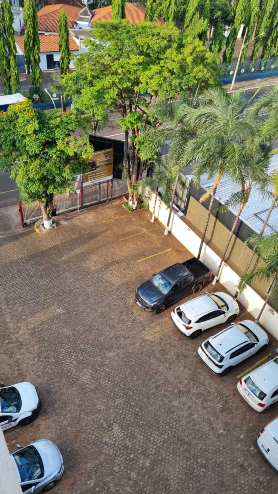 Hotel Golden Park Uberaba By Nacional Inn Habitación foto